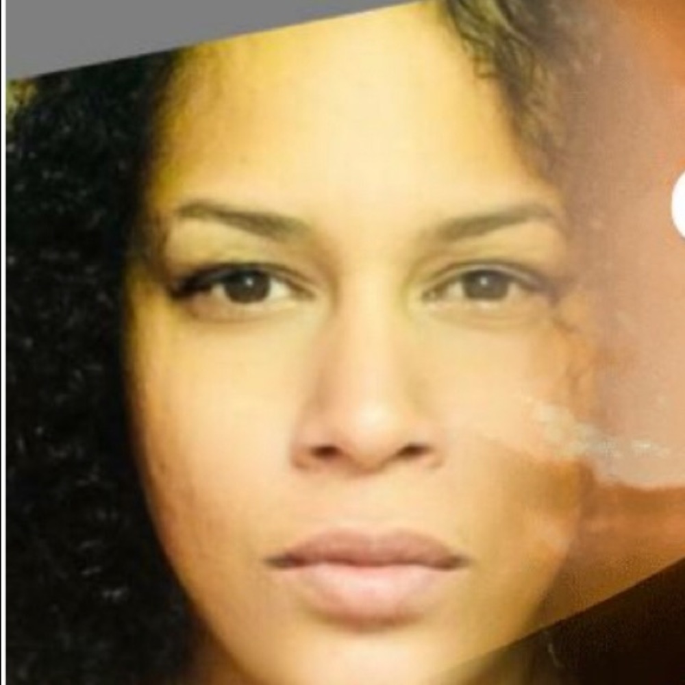 Meet your Posher, Jeanette